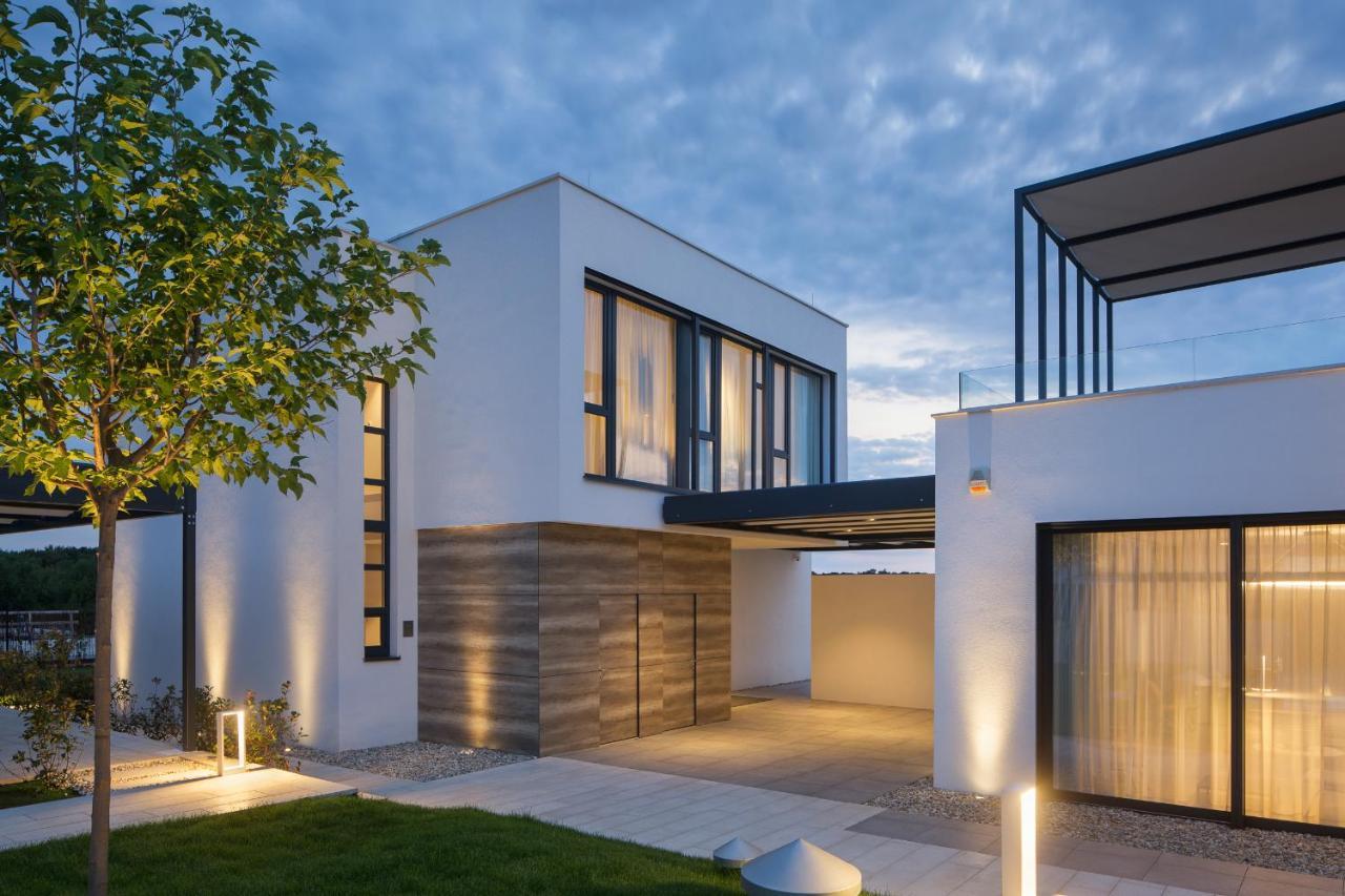 Design Villa Noble With Spa Bale Exteriér fotografie